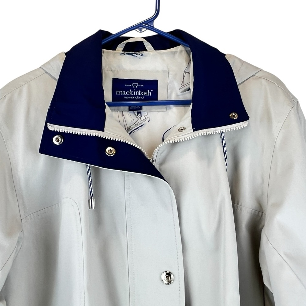 Mackintosh New England Hooded Rain Jacket Nautical Beige Navy Sz L - Picture 4 of 14